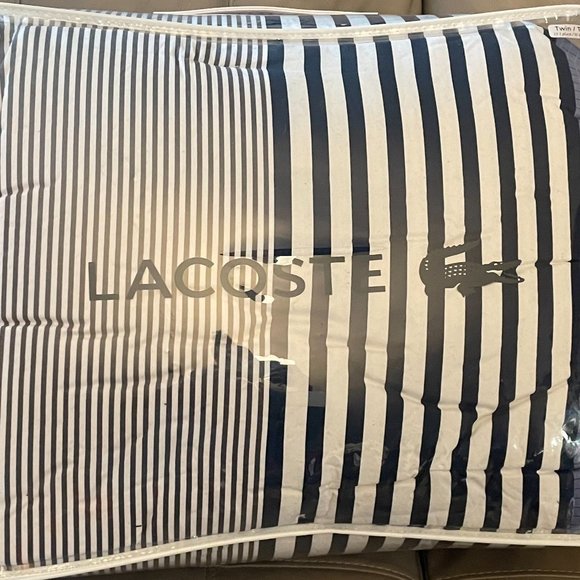 LACOSTE  Meribel Comforter Set - Picture 6 of 6